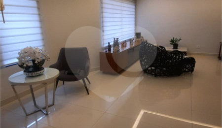 Casa à venda com 3 quartos, sendo 2 suítes,  em Vila Galvão, Guarulhos, SP