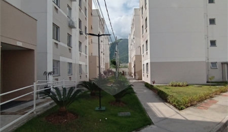 Apartamento para alugar com 2 quartos em Campo Grande, Rio de Janeiro, RJ