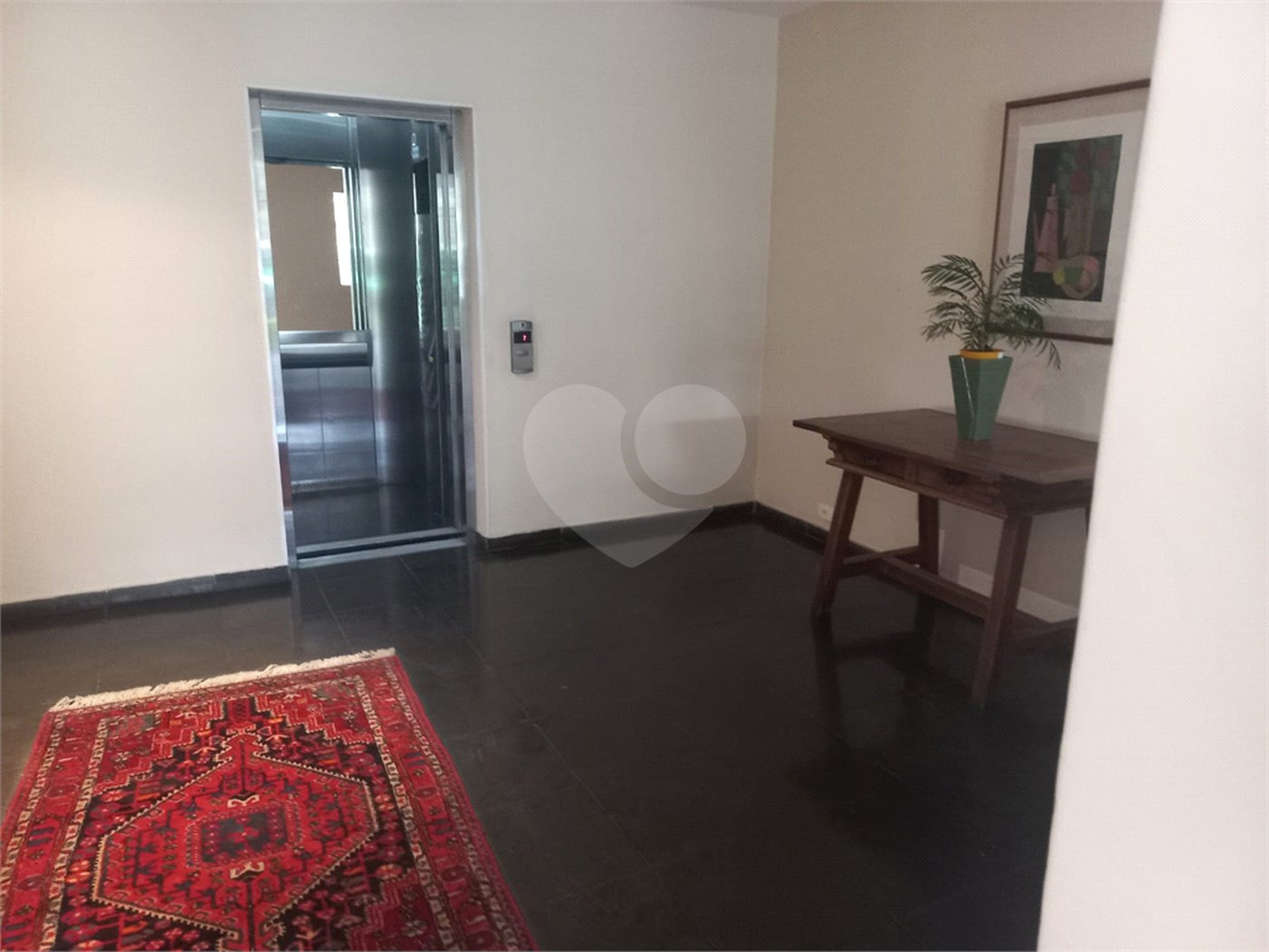 Apartamento à venda com 3 quartos, sendo 1 suíte, em Jardim Paulista, São Paulo, SP