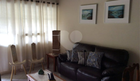 Casa em condomínio à venda com 4 quartos, sendo 1 suíte,  em Ogiva, Cabo Frio, RJ
