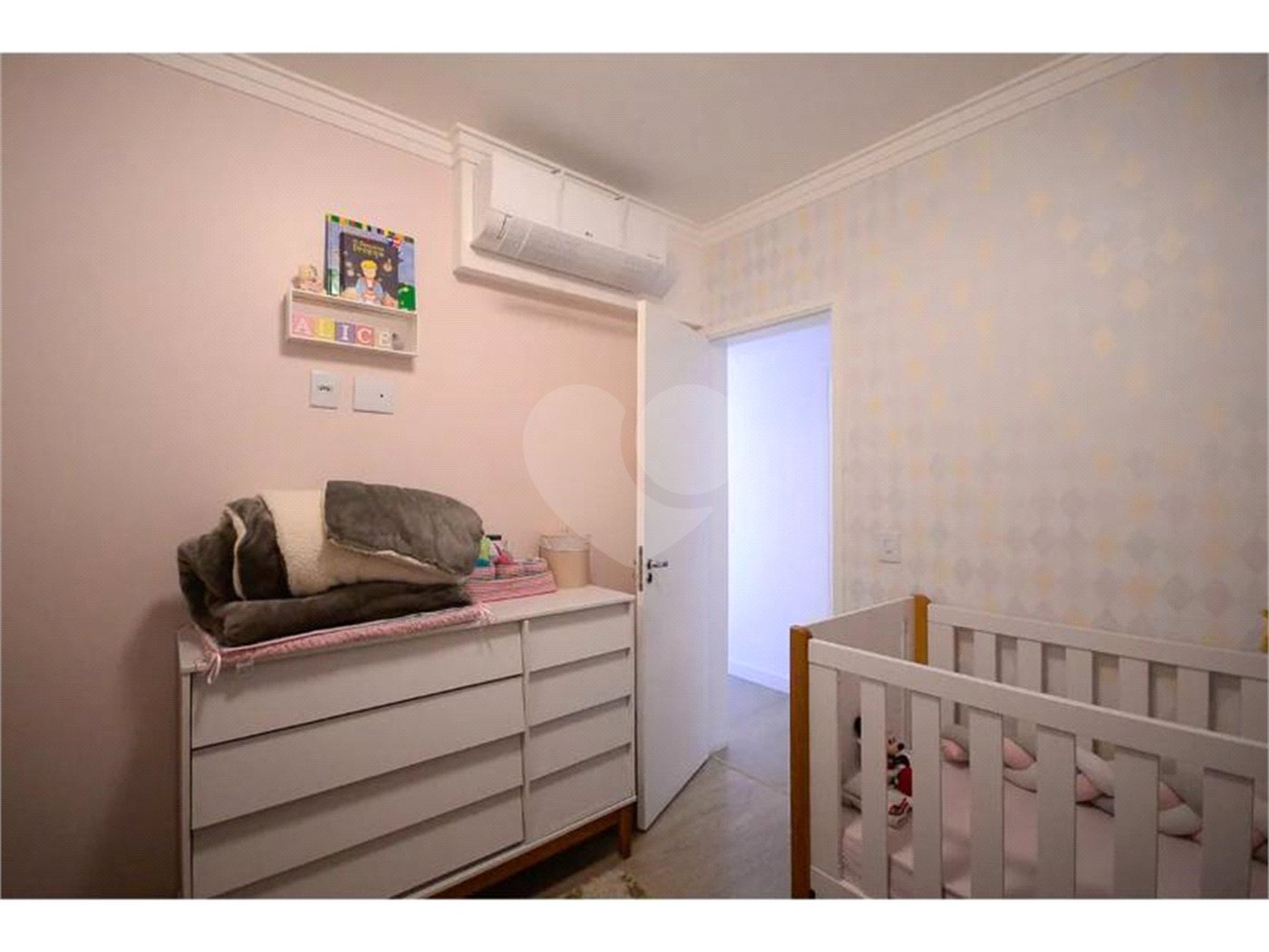 Apartamento à venda com 2 quartos, sendo 1 suíte, em Saúde, São Paulo, SP