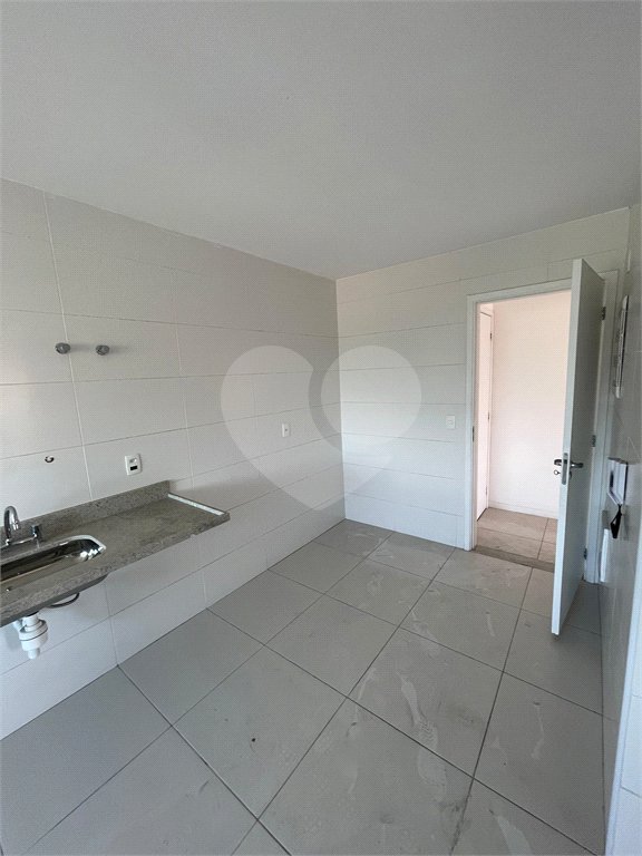 Apartamento à venda com 3 quartos, sendo 1 suíte, em Campo Grande, Rio de Janeiro, RJ