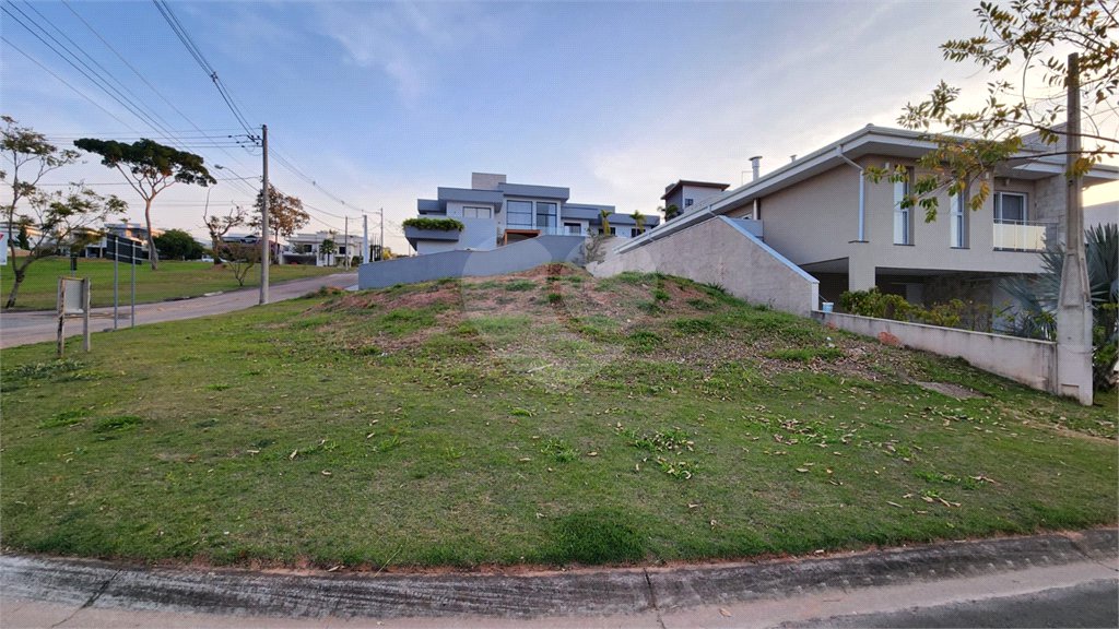 Terreno à venda no condomínio Santa Isabel I, Louveira - SP