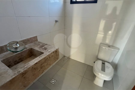 Villagio à venda com 2 suítes em Jardim Santo Antônio, Atibaia, SP