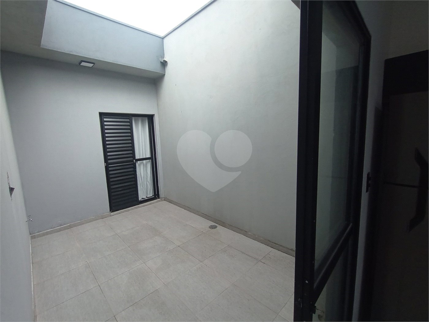 Casa à venda com 3 quartos, sendo 1 suíte, em Vila Santana, Itapetininga, SP