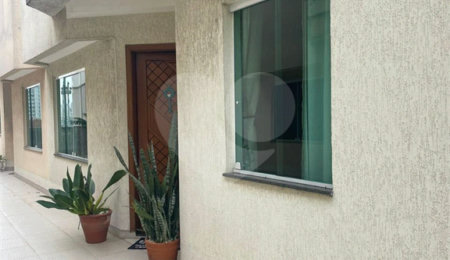 Casa à venda com 3 quartos, sendo 1 suíte, no condomínio Palm Residence, Santo André - SP