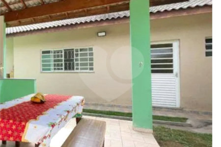 Casa em condomínio à venda com 3 quartos, sendo 2 suítes, no Centro, Bom Jesus dos Perdões, SP