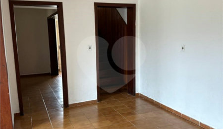 Casa à venda ou para alugar com 3 quartos, sendo 1 suíte, em Vila Andrade, São Paulo, SP