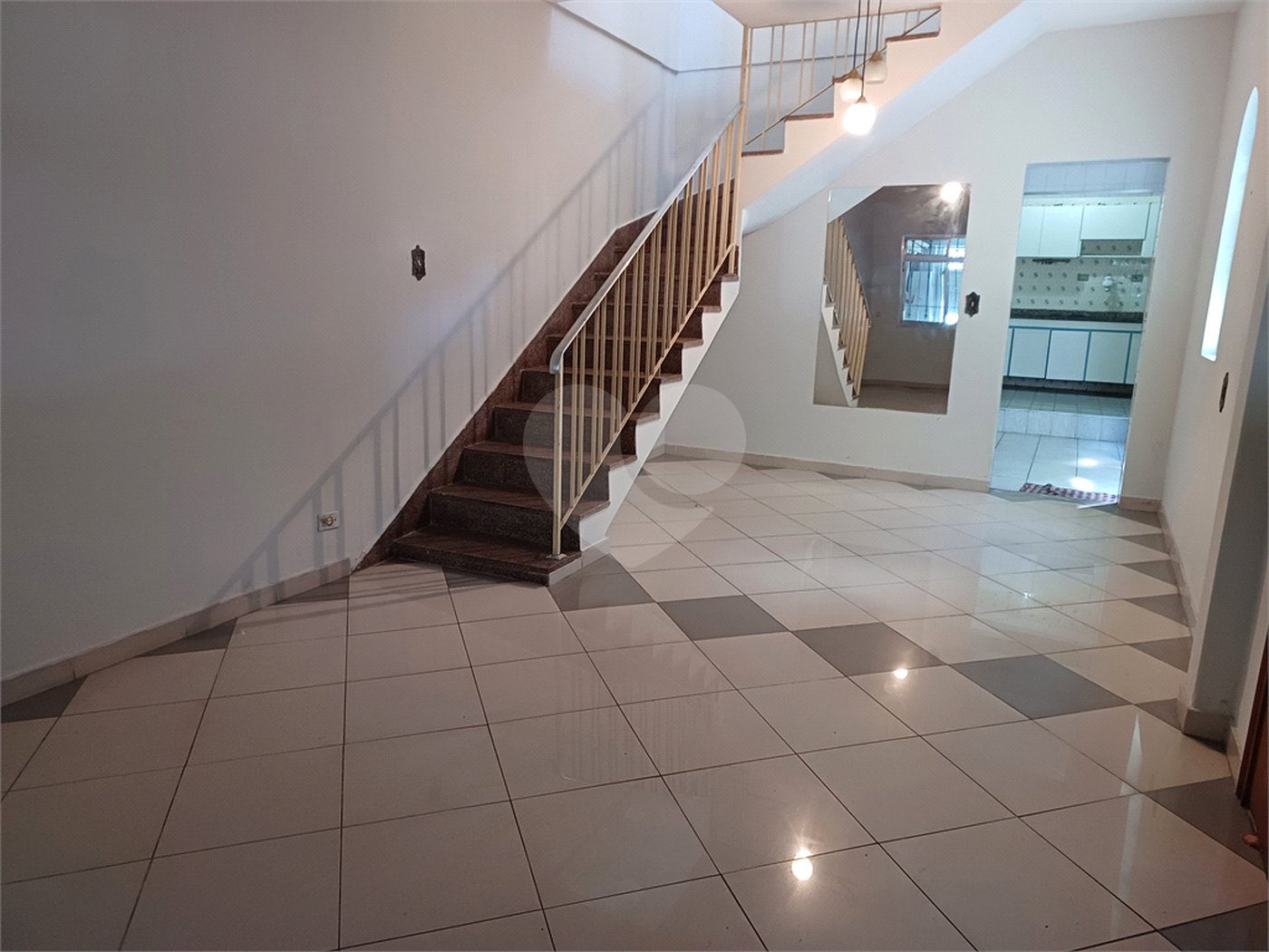 Sobrado à venda com 3 quartos em Vila Medeiros, São Paulo, SP