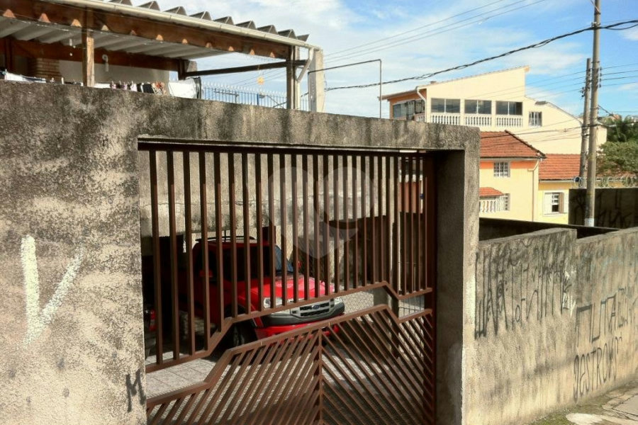Sobrado à venda com 3 quartos em Parada Inglesa, São Paulo, SP