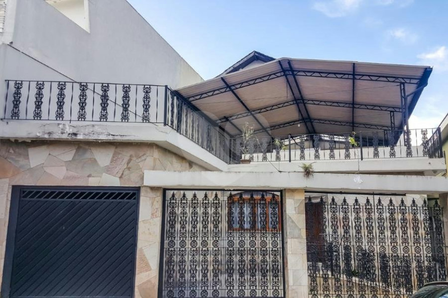 Casa Térrea à venda com 3 quartos, sendo 2 suítes, em Horto, São Paulo, SP
