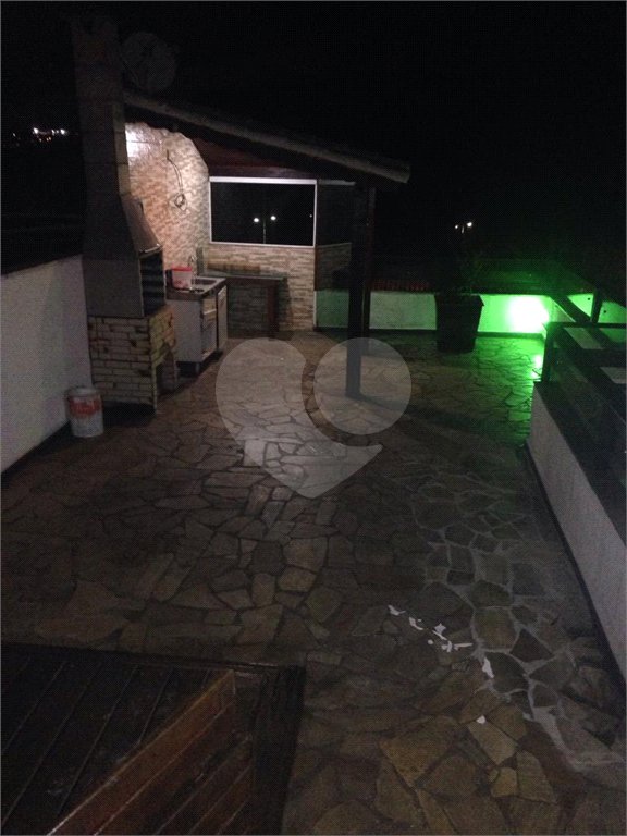 Casa à venda com 3 quartos, sendo 1 suíte,  em Vila Suissa, Mogi das Cruzes, SP