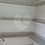 Casa à venda com 4 suítes no condomínio Estância Marambaia, Vinhedo - SP
