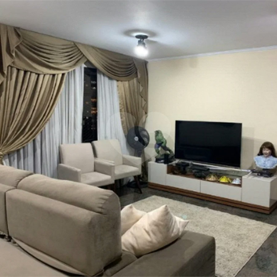 Duplex à venda com 4 quartos, sendo 3 suítes, em Jardim São Paulo(zona Norte), São Paulo, SP