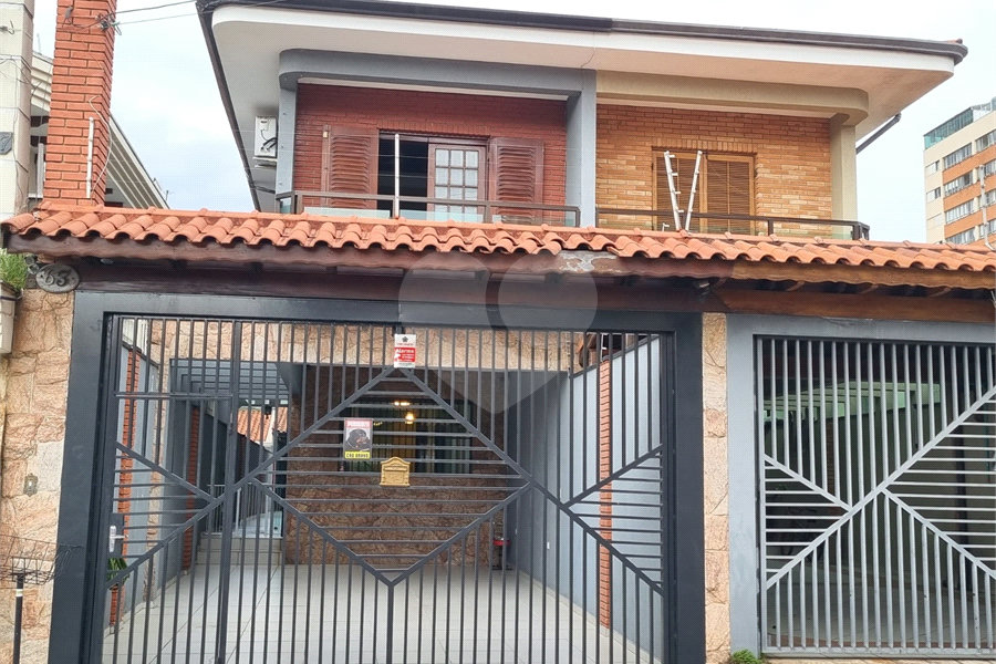 Sobrado à venda com 4 quartos, sendo 2 suítes, em Vila Barreto, São Paulo, SP