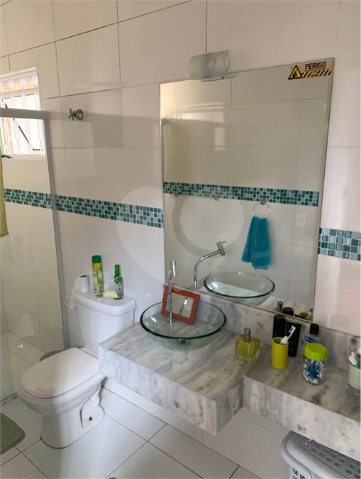 Casa à venda com 4 quartos, sendo 2 suítes,  no Centro, Mairinque, SP