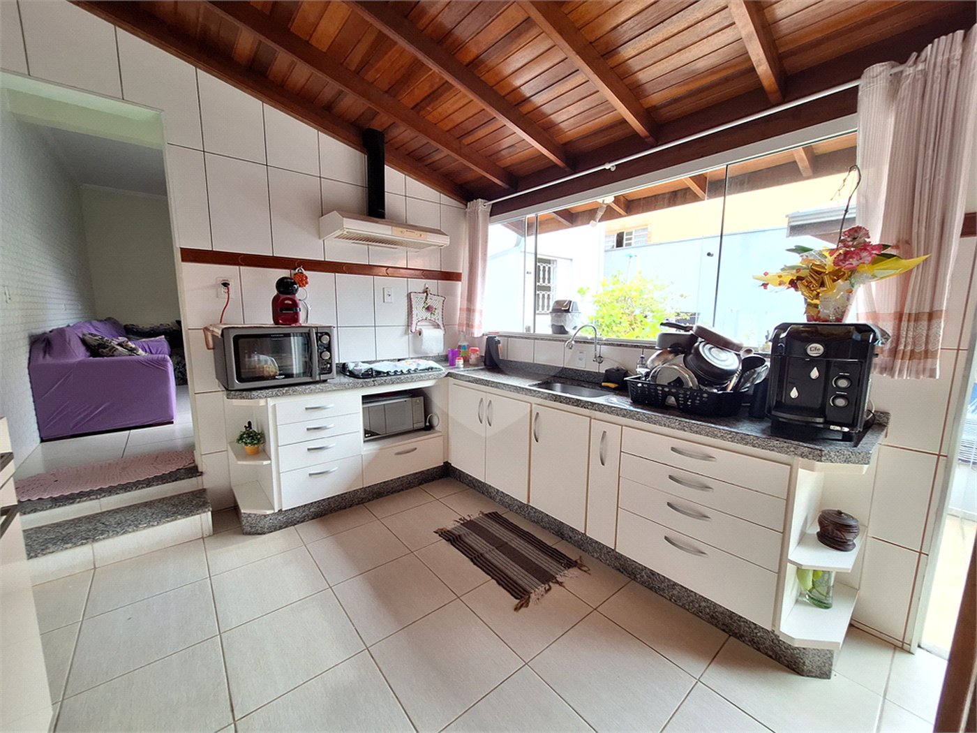 Casa à venda com 4 quartos, sendo 1 suíte,  em João Xxiii, Vinhedo, SP