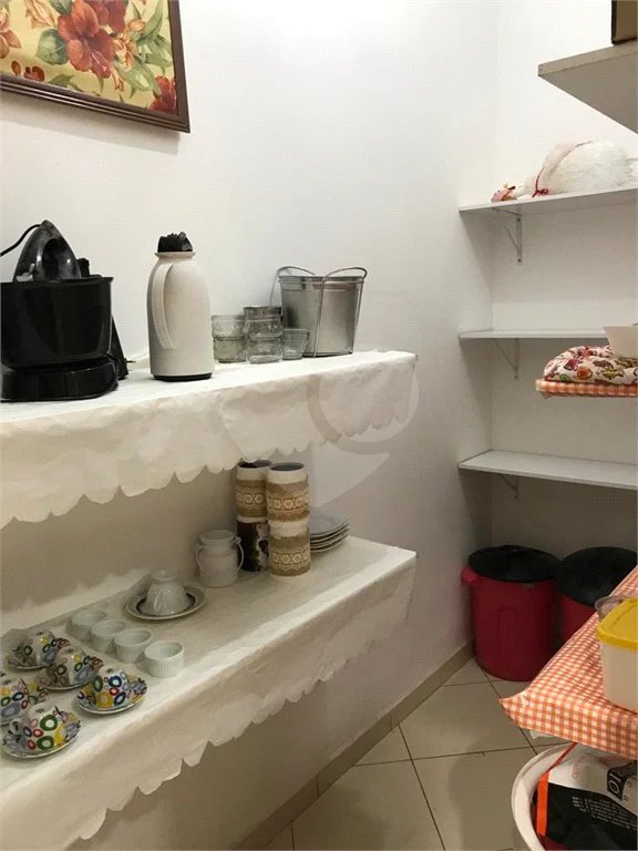 Chácara à venda com 4 quartos, sendo 3 suítes, em Monterrey, Louveira, SP