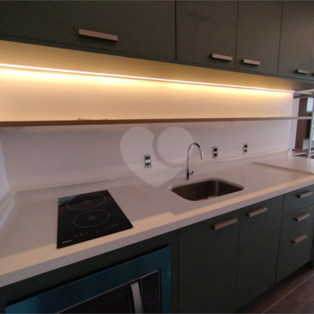 Apartamento à venda ou para alugar com 1 quarto em Cerqueira César, São Paulo, SP