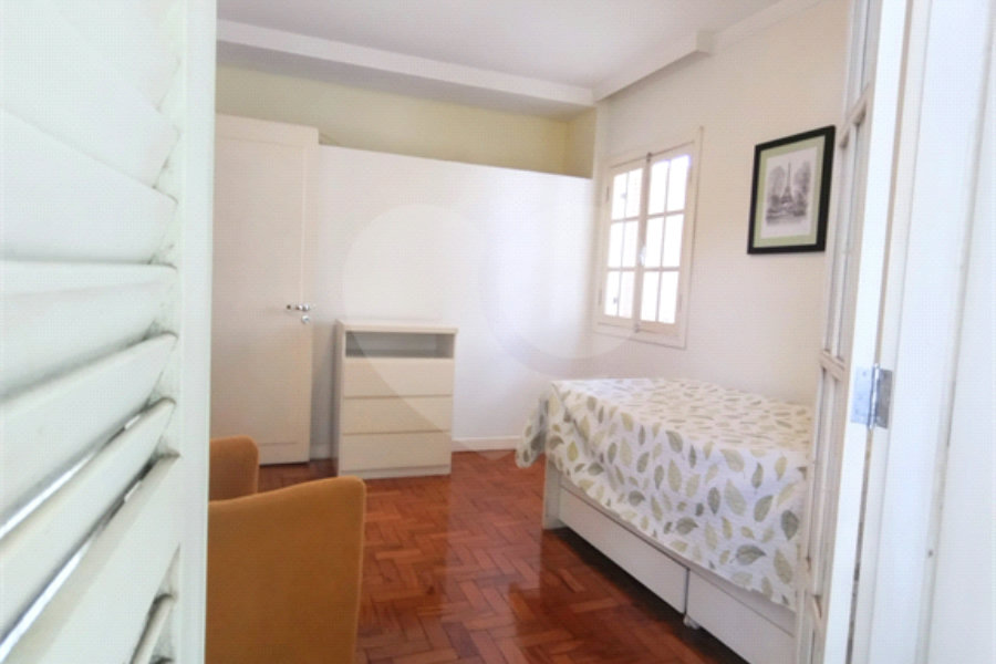 Sobrado à venda com 3 quartos, sendo 1 suíte,  em Jardim São Paulo(zona Norte), São Paulo, SP