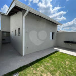 Casa à venda com 3 quartos, sendo 2 suítes, em Nova Cerejeira, Atibaia, SP