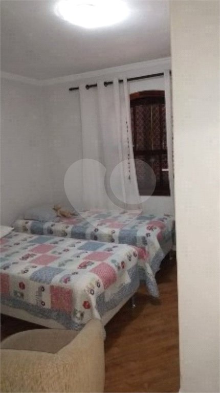 Sobrado à venda com 2 quartos, sendo 1 suíte,  em Jardim Regina, São Paulo, SP