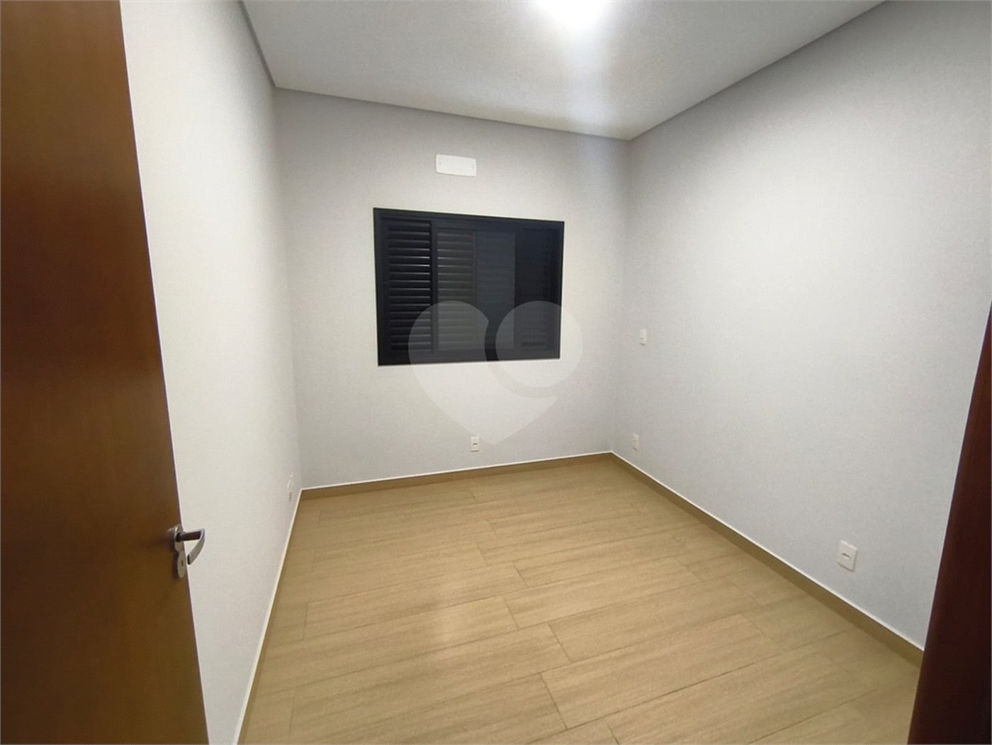 Casa à venda com 3 quartos, sendo 1 suíte, em Loteamento Gramado Ii, Itapetininga, SP