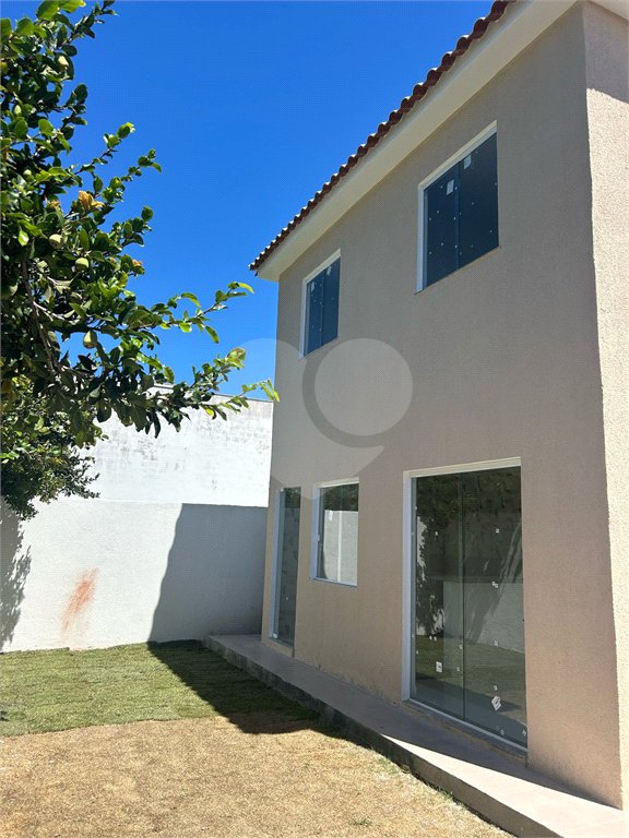 Casa à venda com 4 quartos, sendo 1 suíte,  em Ogiva, Cabo Frio, RJ