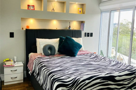Casa à venda com 3 suítes em Jardim Londrina, São Paulo, SP