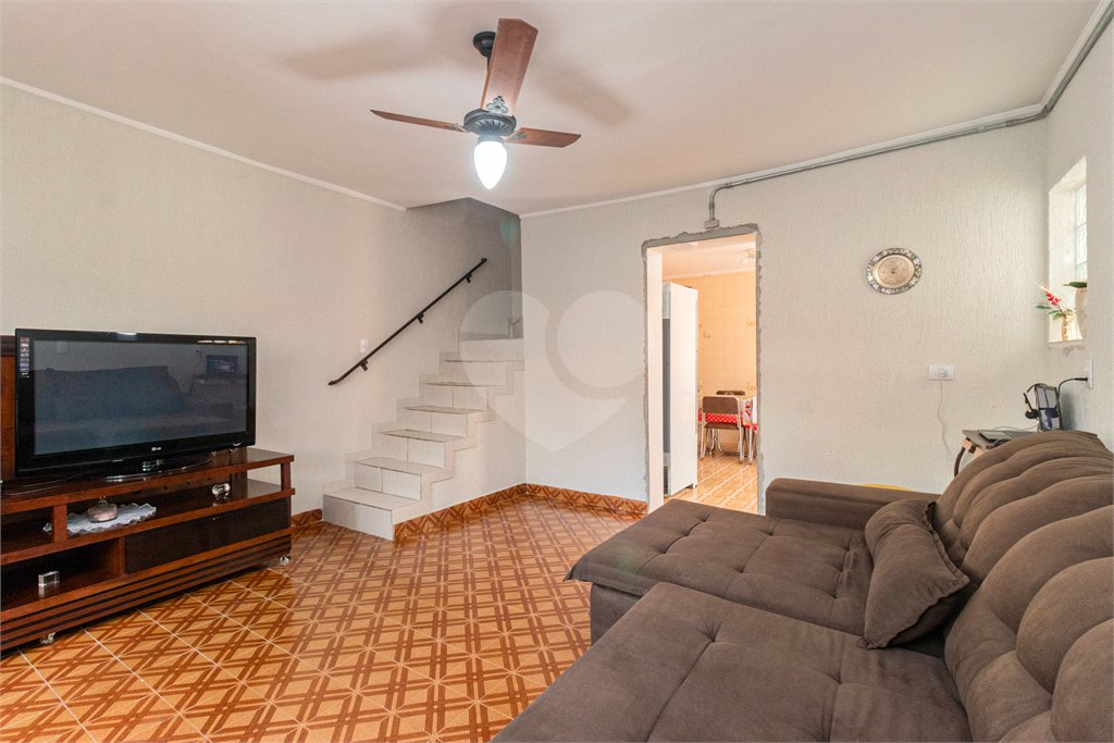 Sobrado à venda com 2 quartos em Vila Dom Pedro II, São Paulo, SP