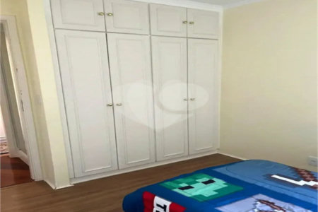 Apartamento à venda com 3 quartos, sendo 1 suíte,  em Parque Imperial, São Paulo, SP