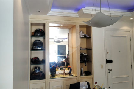 Apartamento à venda com 3 quartos, sendo 1 suíte, em Vila Augusta, Guarulhos, SP