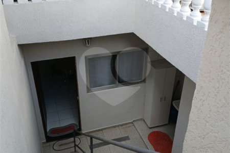 Sobrado à venda com 3 quartos, sendo 1 suíte, em Jardim Humaitá, São Paulo, SP