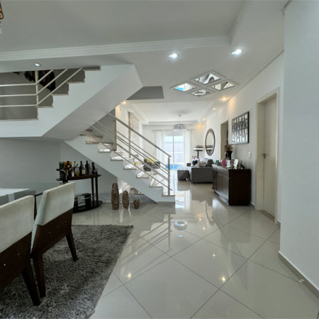 Casa à venda com 3 suítes no condomínio Ibiti Royal, Sorocaba - SP