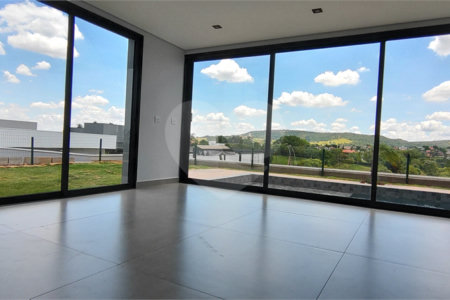 Casa à venda com 4 suítes no condomínio Campos de Santo Antonio II, Itu - SP