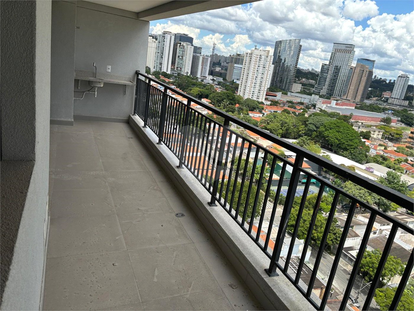 Apartamento à venda com 1 suíte em Vila Cordeiro, São Paulo, SP
