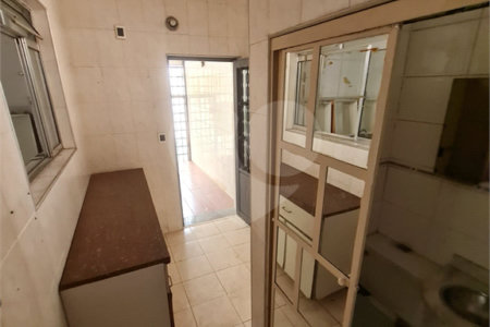 Sobrado à venda com 3 quartos em Água Fria, São Paulo, SP