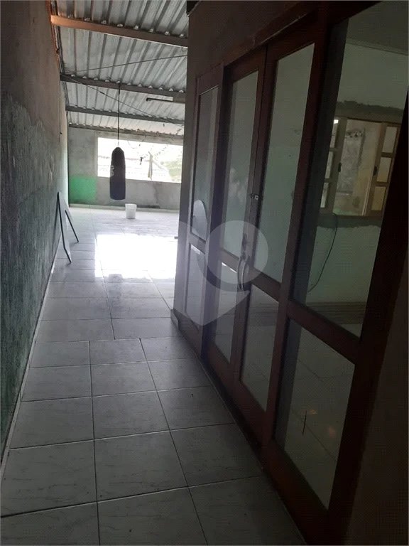 Sobrado à venda com 4 quartos, sendo 1 suíte, em Tremembé, São Paulo, SP