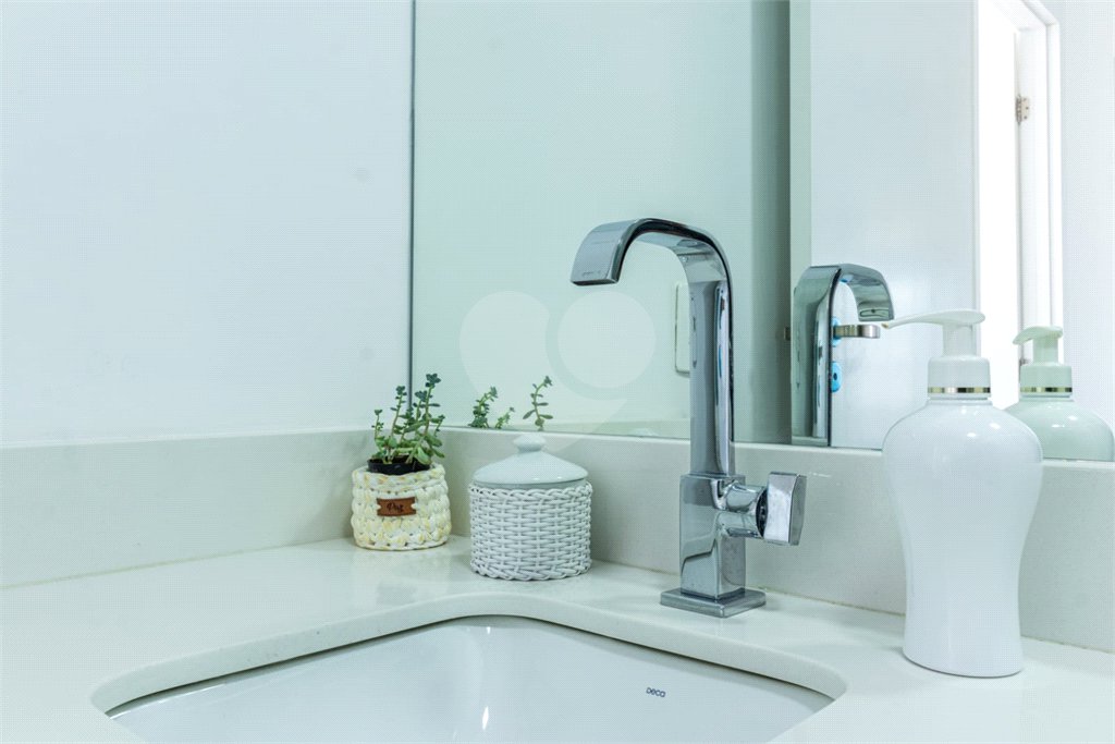 Apartamento à venda com 3 quartos, sendo 1 suíte, em Barra Funda, São Paulo, SP