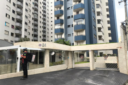 Apartamento à venda com 3 quartos, sendo 1 suíte, em Vila Rosália, Guarulhos, SP