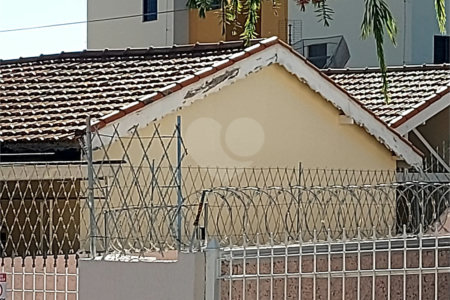 Casa de Vila à venda com 5 quartos, sendo 1 suíte, em Vila Martina, Valinhos, SP