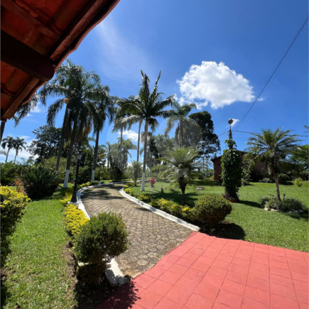 Chácara à venda com 4 quartos, sendo 2 suítes, em Jardim Conceição, São Roque, SP