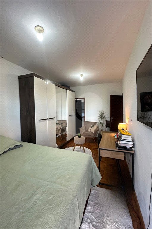 Apartamento à venda com 4 quartos, sendo 1 suíte,  no Centro, Ponta Porã, MS