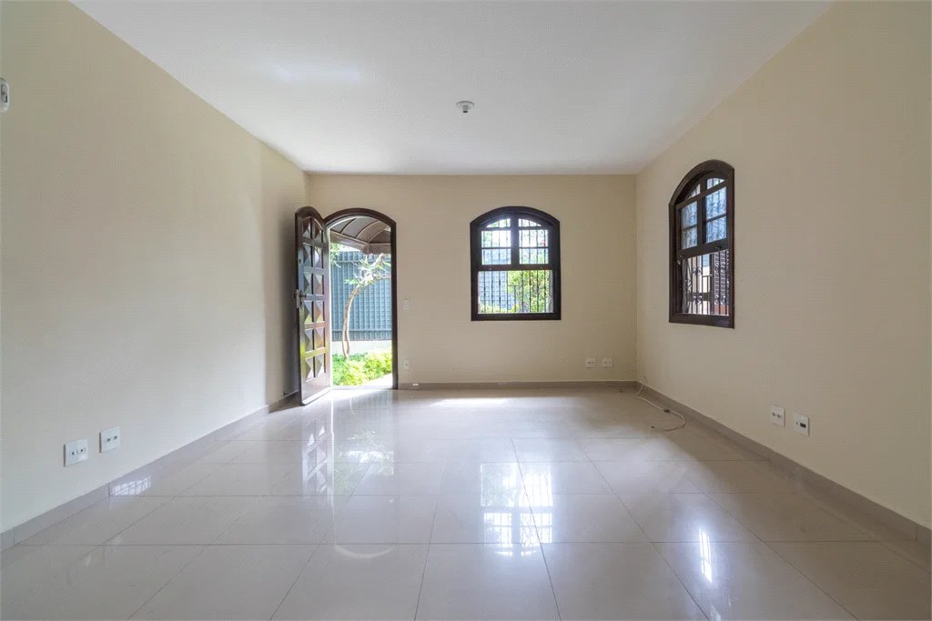 Casa à venda com 3 quartos, sendo 1 suíte, em Brooklin Paulista, São Paulo, SP
