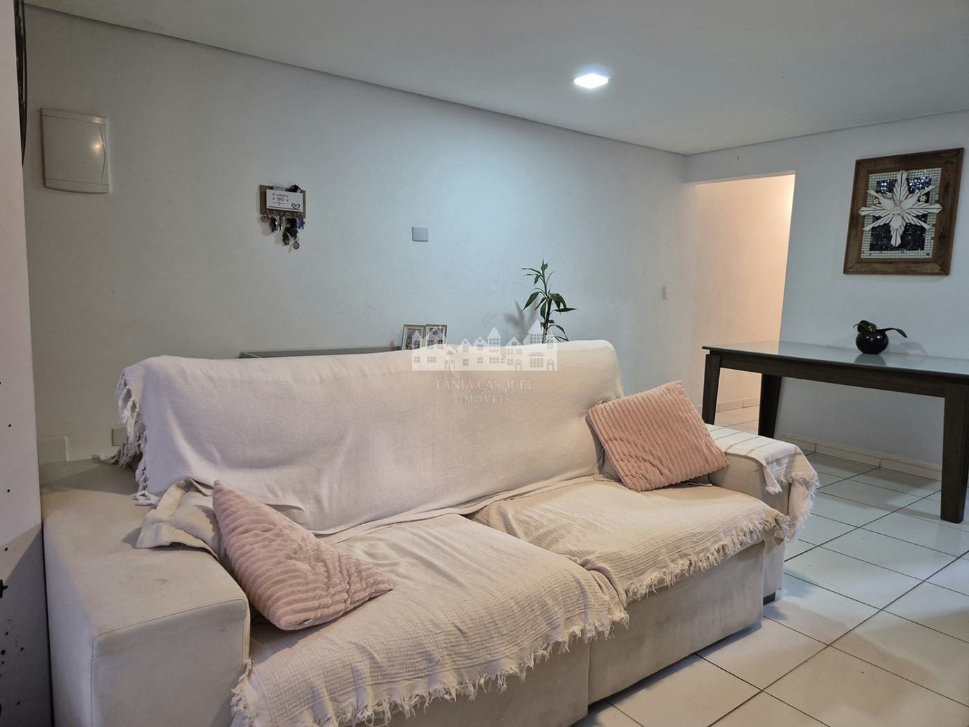 Casa à venda no Bairro Imperial – Atibaia | 2 dormitórios, suíte, 2 vagas e área gourmet
