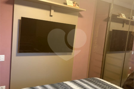 Apartamento à venda com 3 quartos, sendo 1 suíte, em Vila Gomes Cardim, São Paulo, SP