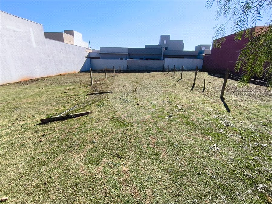 Terreno à venda em Residencial Lago dos Ipês, Itapetininga, SP