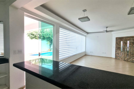 Casa à venda ou para alugar com 3 suítes no condomínio Residencial Villa dos Inglezes, Sorocaba - SP