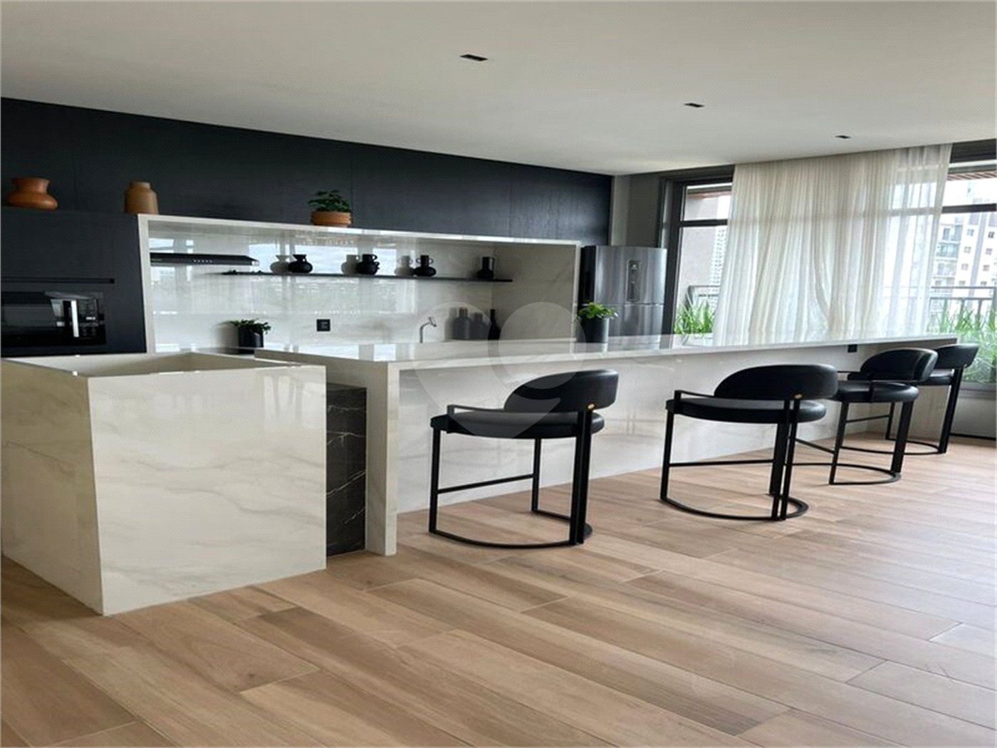 Apartamento à venda com 3 suítes em Campo Belo, São Paulo, SP