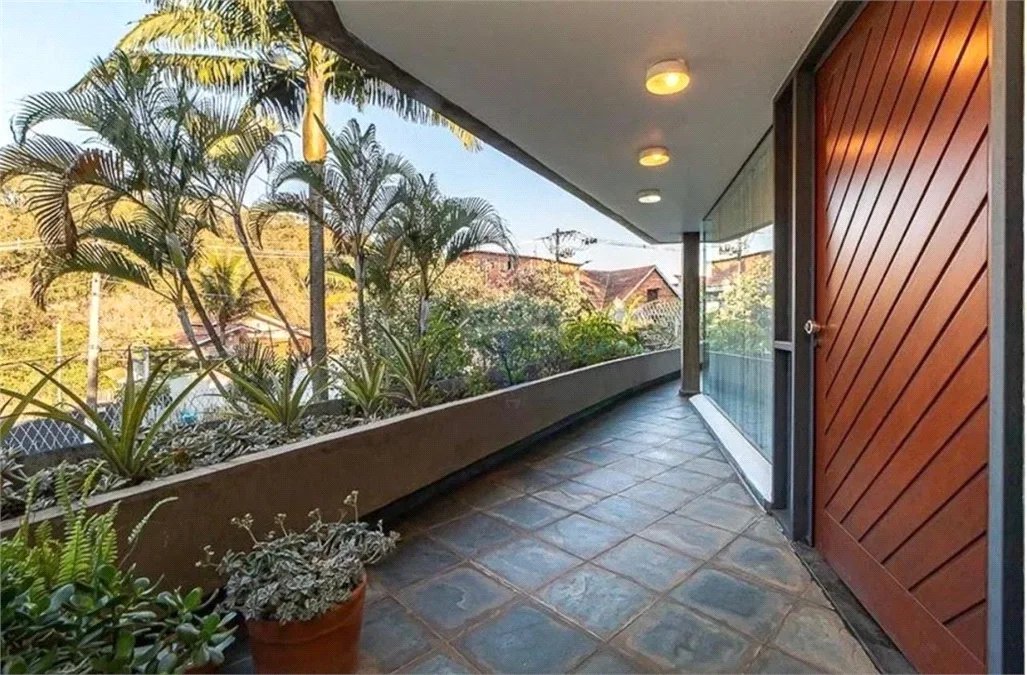 Casa à venda com 4 suítes em Jardim Vitória Régia, São Paulo, SP